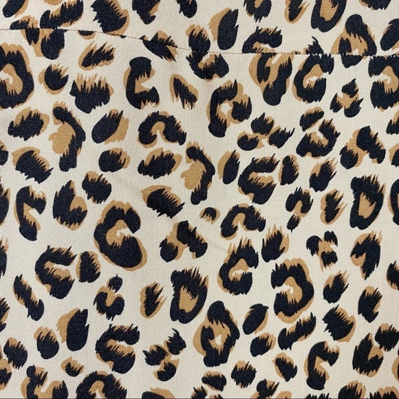 Divided (H&M) Animal Print Top. Bl/Tan. Sz 4. - Picture 5 of 8